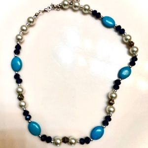 Exquisite Turquoise and pearl Necklace